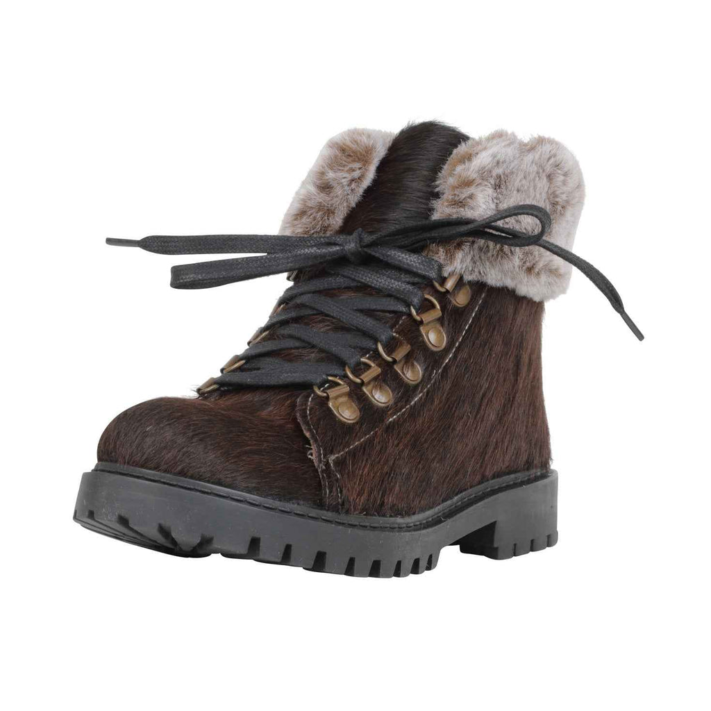 Turbulent Boots