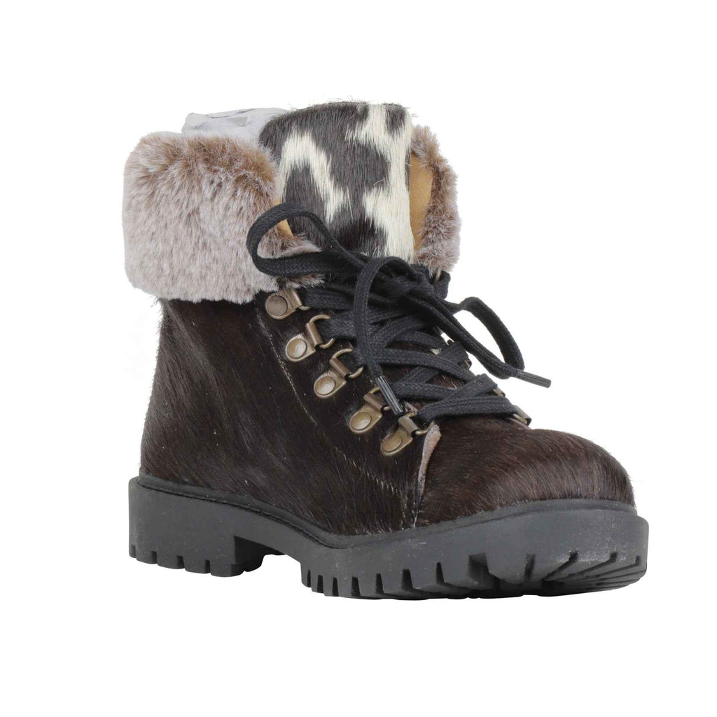 Turbulent Boots