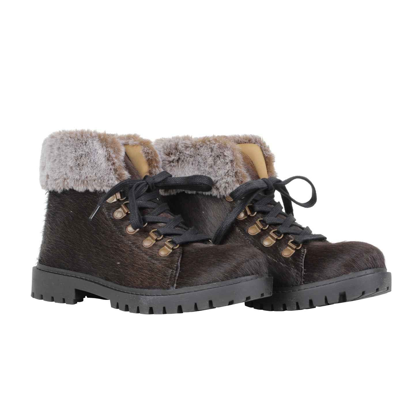 Turbulent Boots