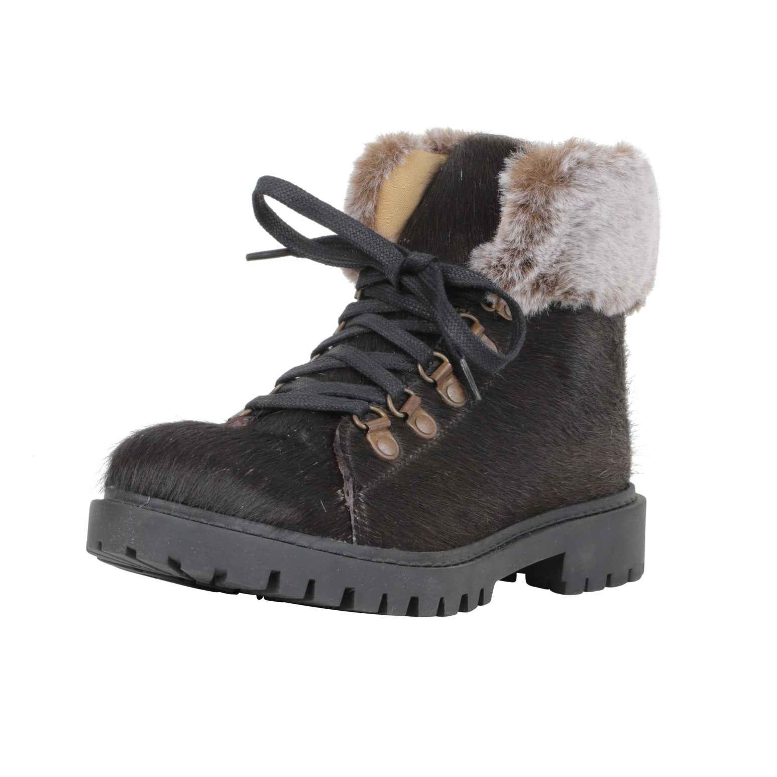 Turbulent Boots