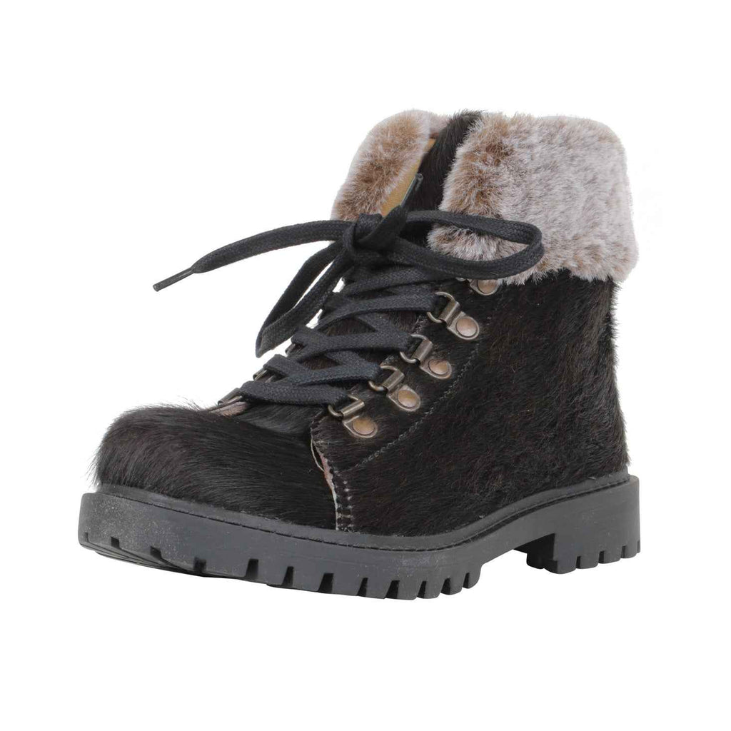 Turbulent Boots