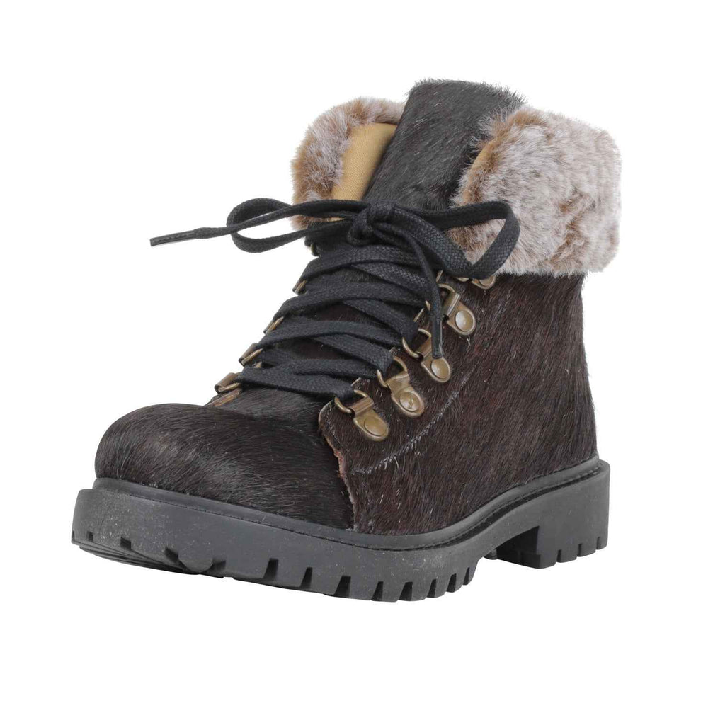 Turbulent Boots