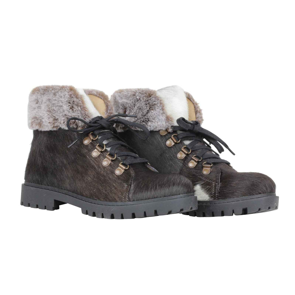 Turbulent Boots