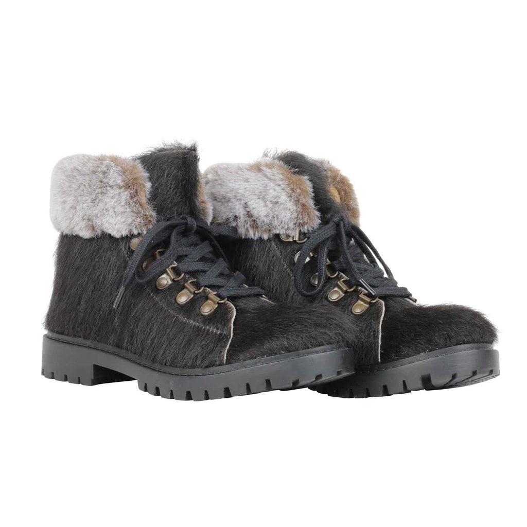 Turbulent Boots