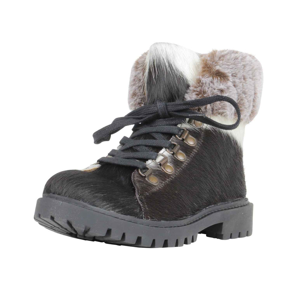 Turbulent Boots