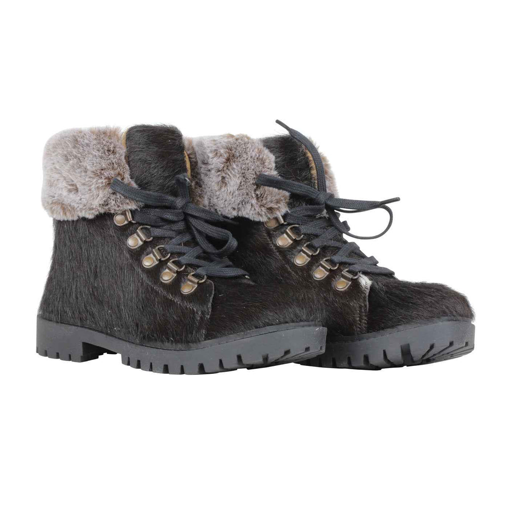 Turbulent Boots
