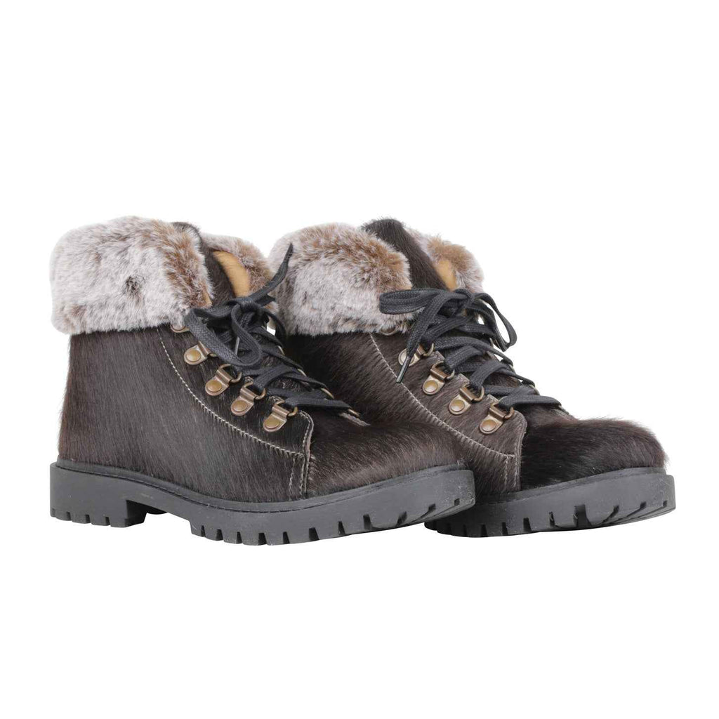 Turbulent Boots