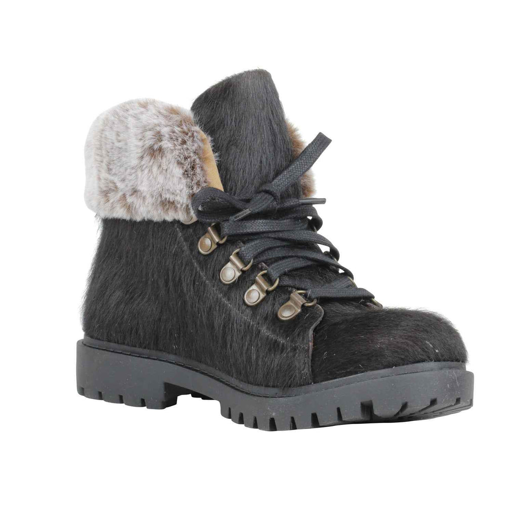 Turbulent Boots