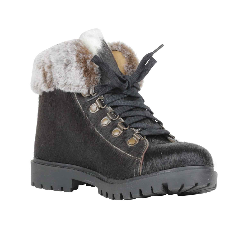 Turbulent Boots