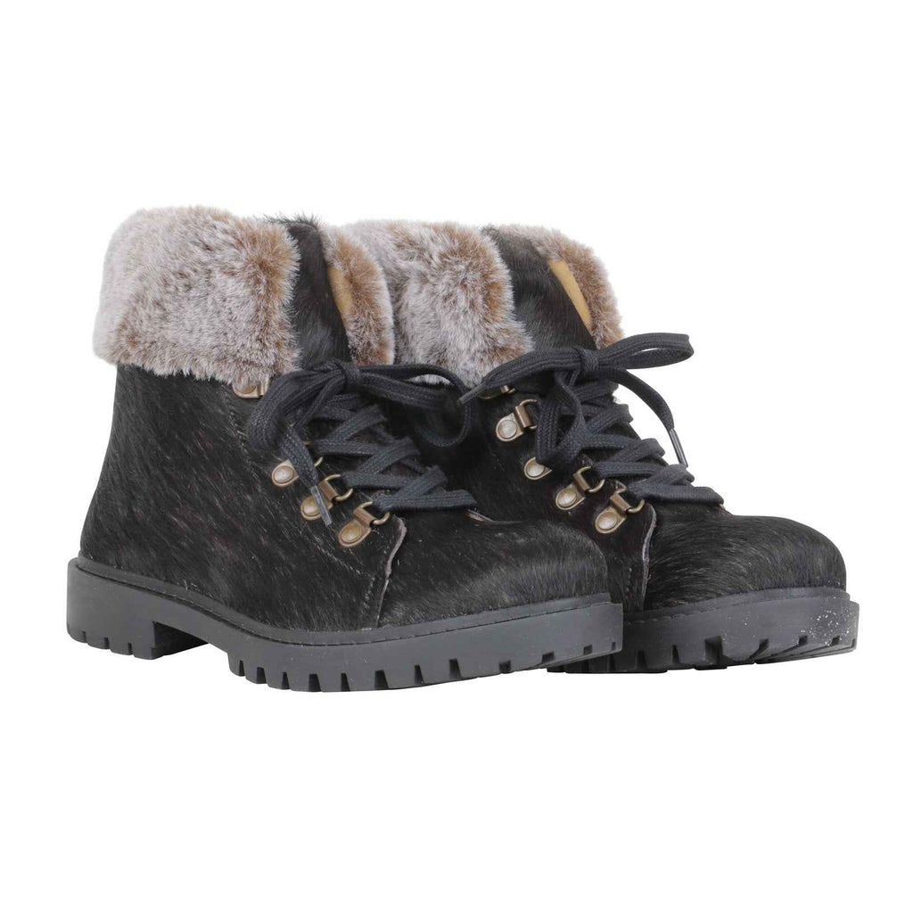 Turbulent Boots