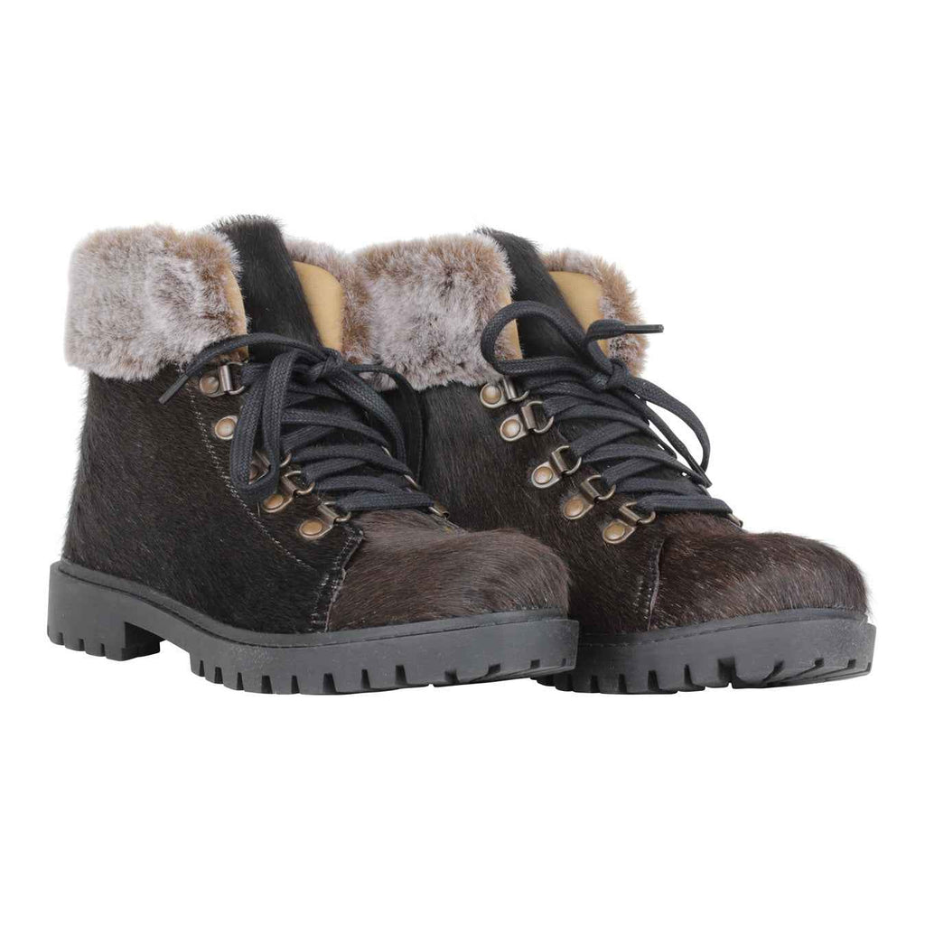Turbulent Boots