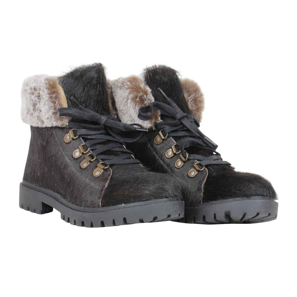 Turbulent Boots