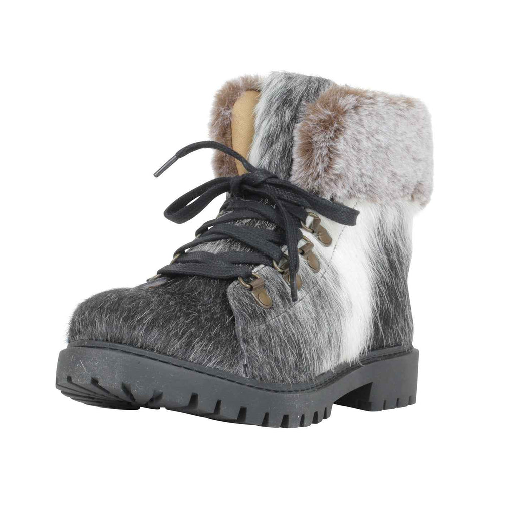 Turbulent Boots
