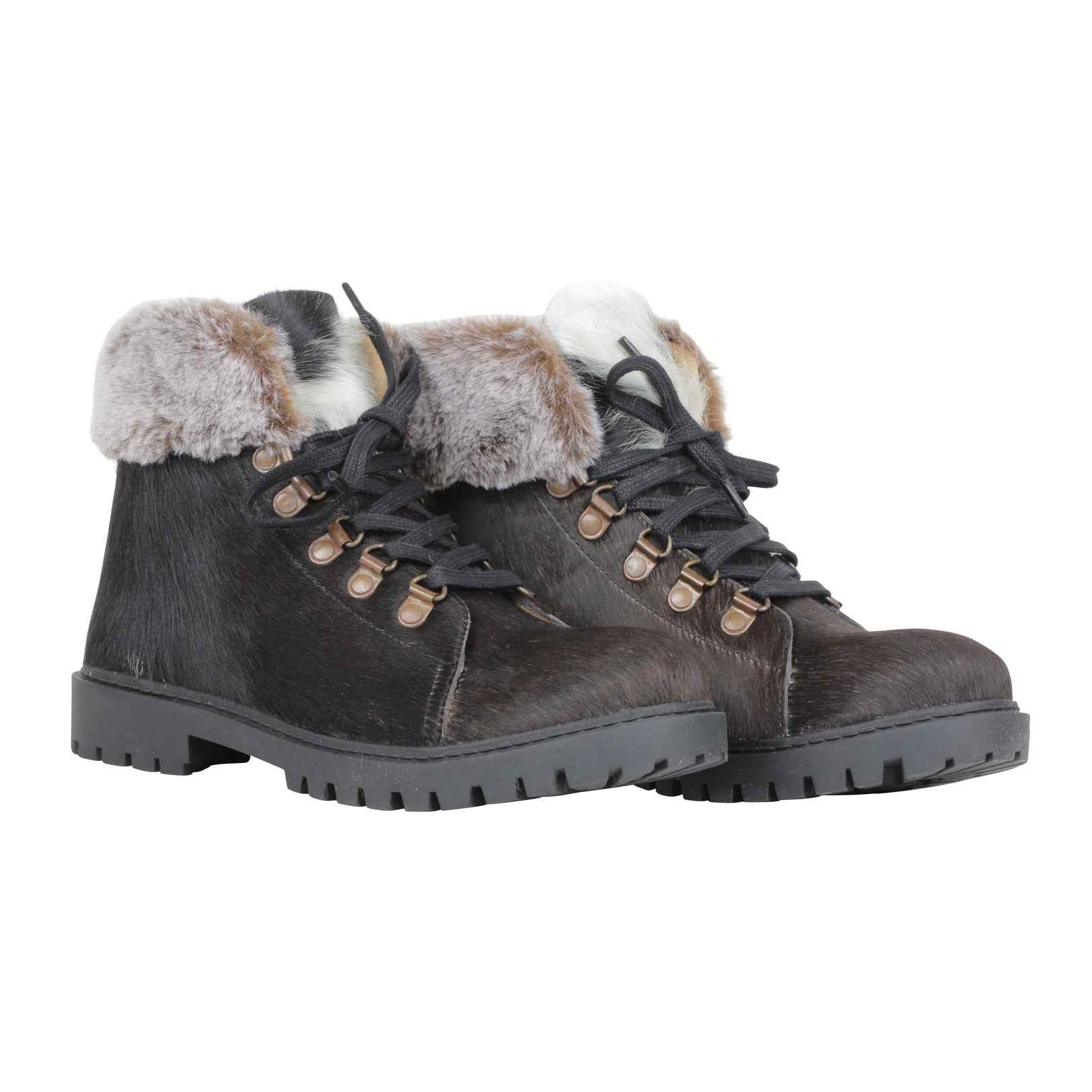 Turbulent Boots