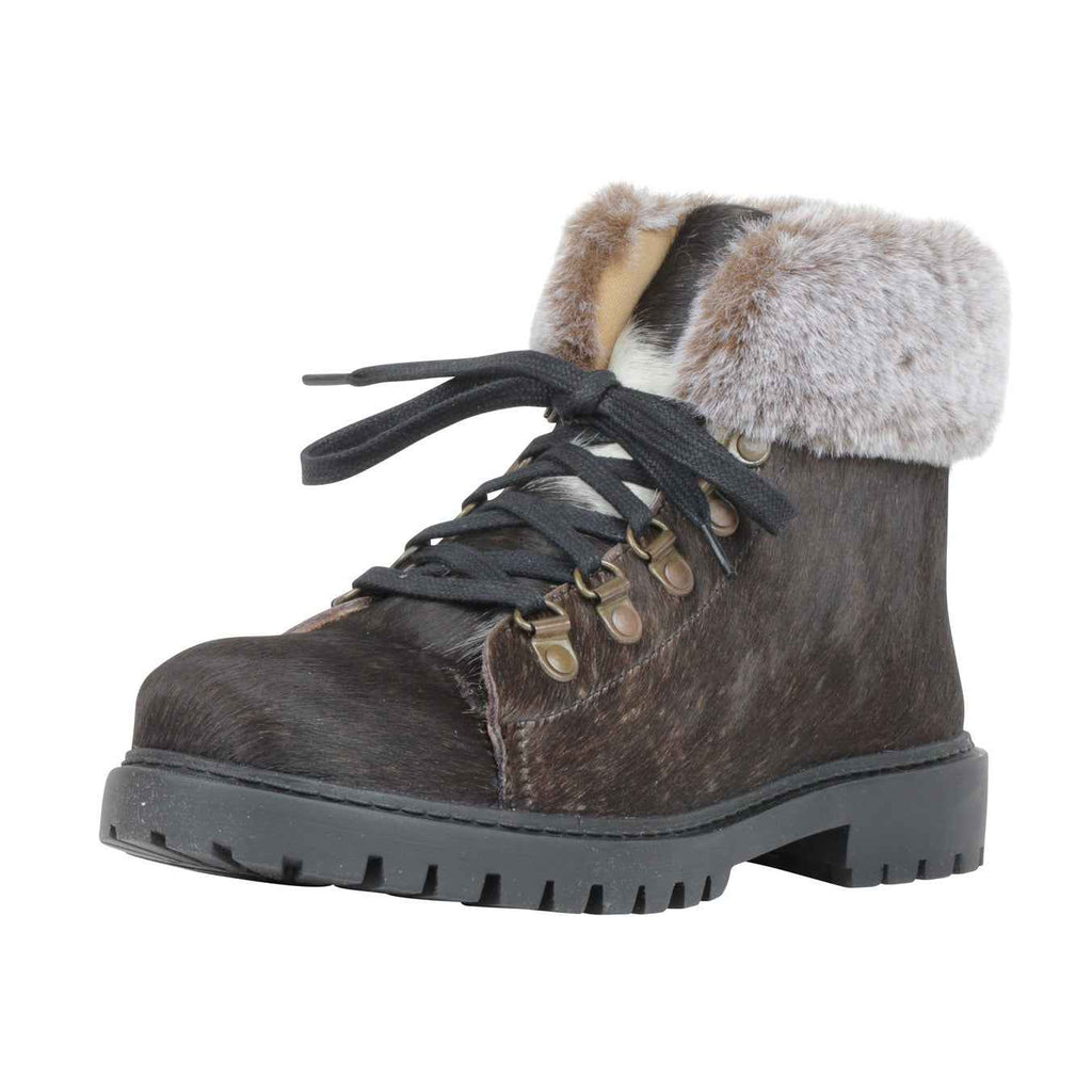 Turbulent Boots