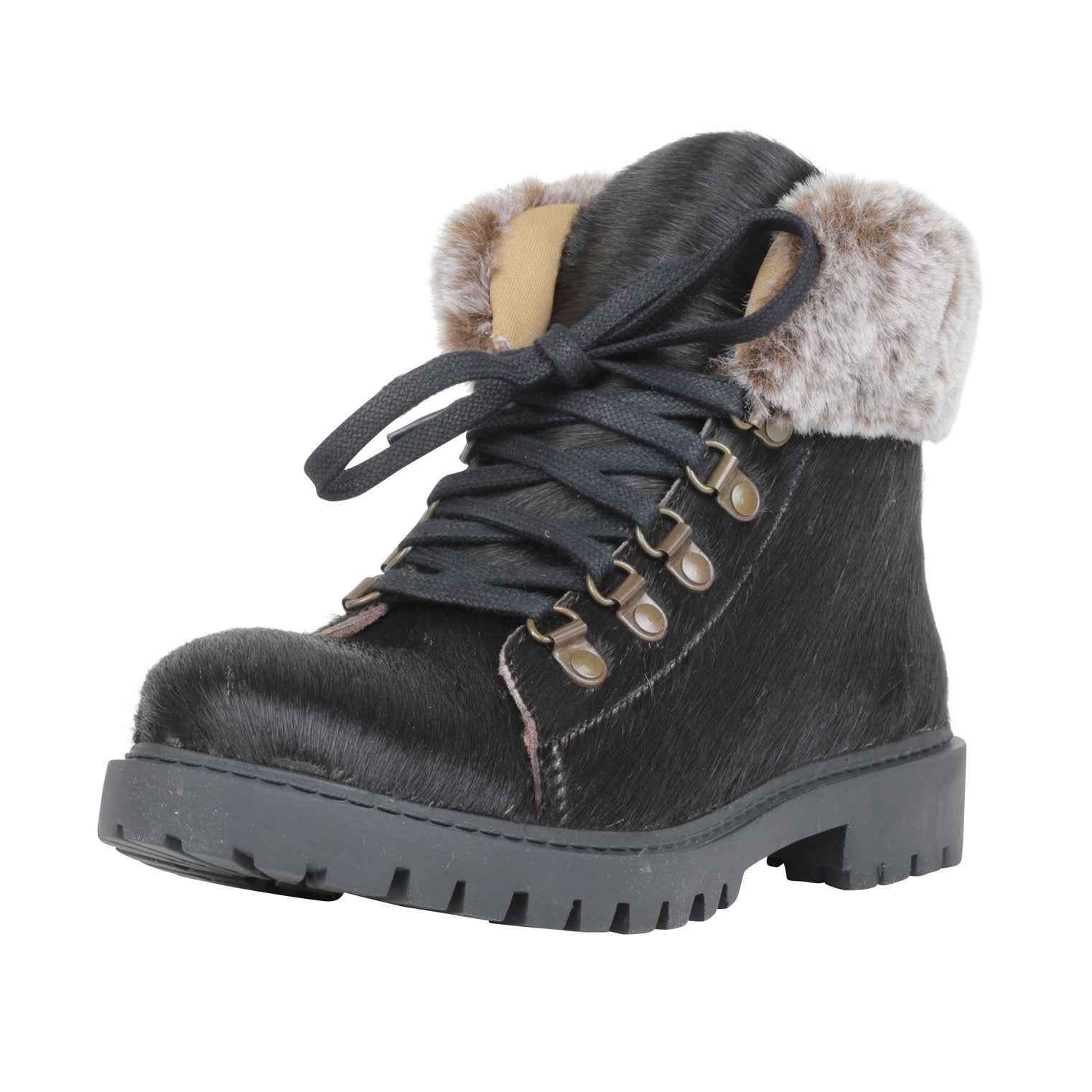 Turbulent Boots