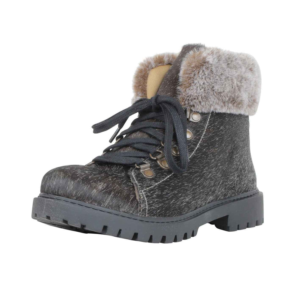 Turbulent Boots