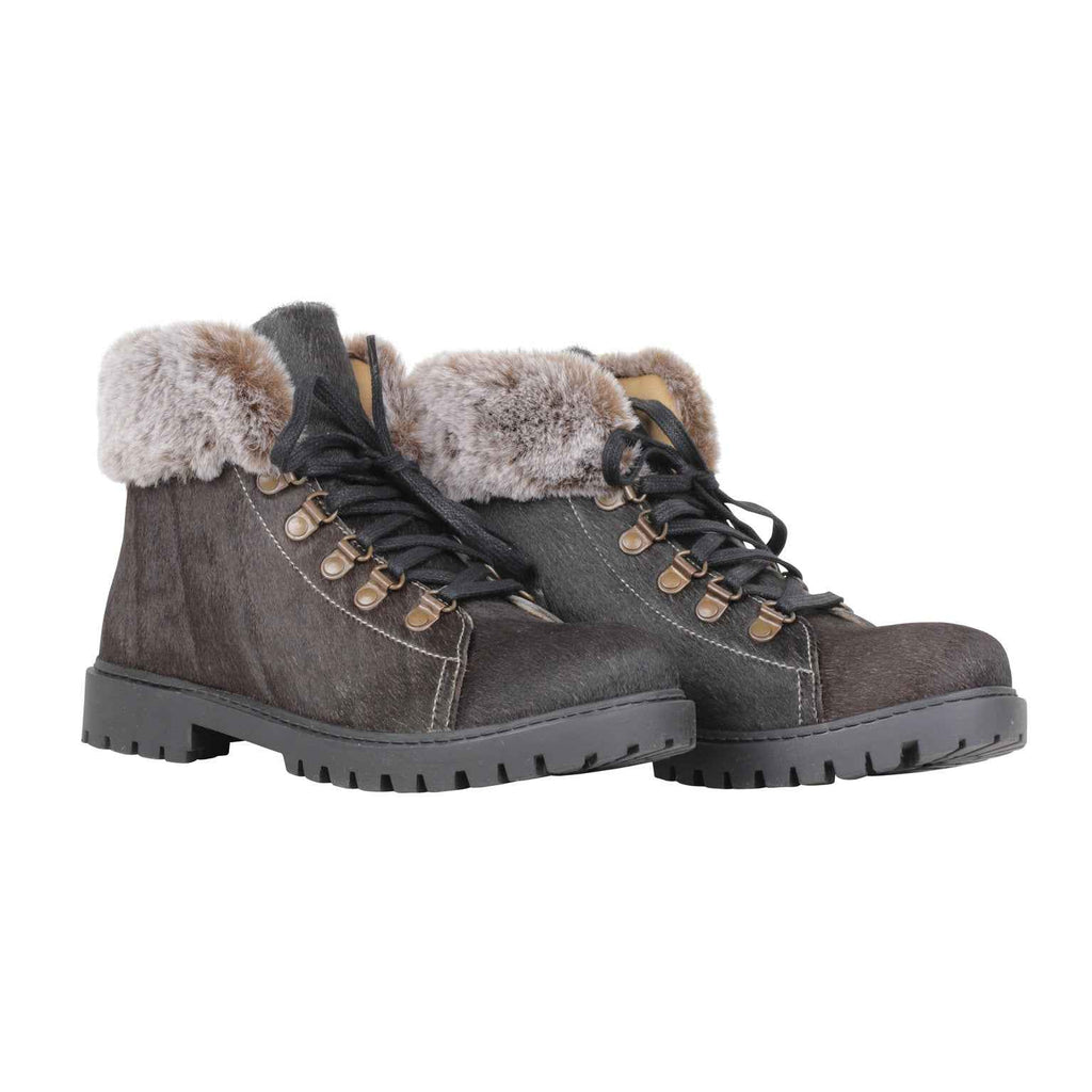 Turbulent Boots