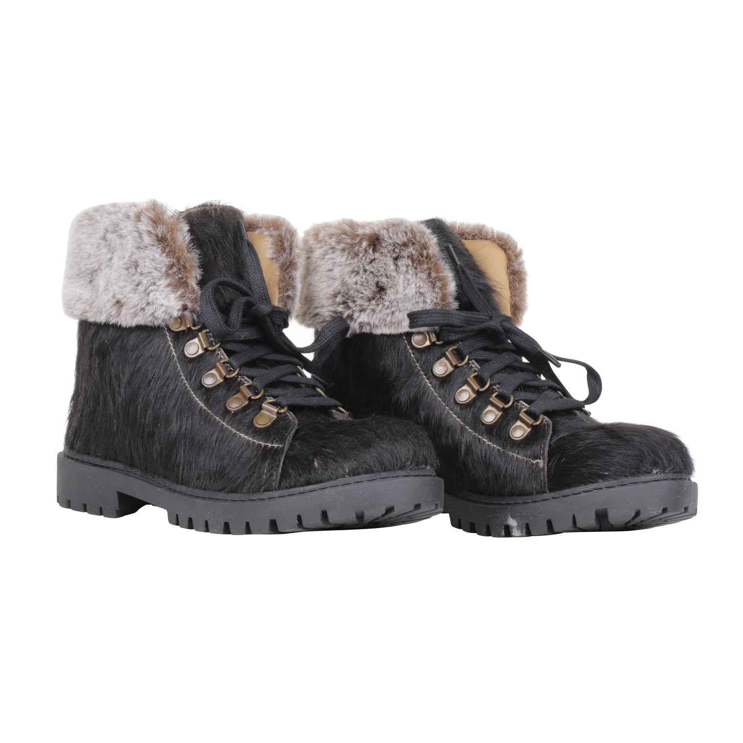 Turbulent Boots