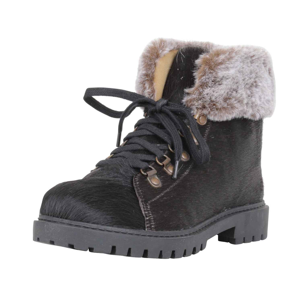 Turbulent Boots