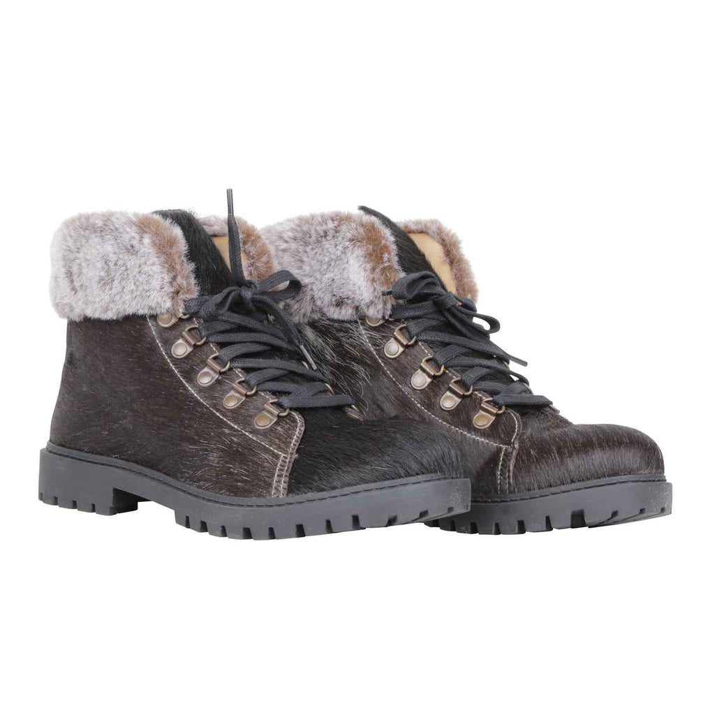 Turbulent Boots