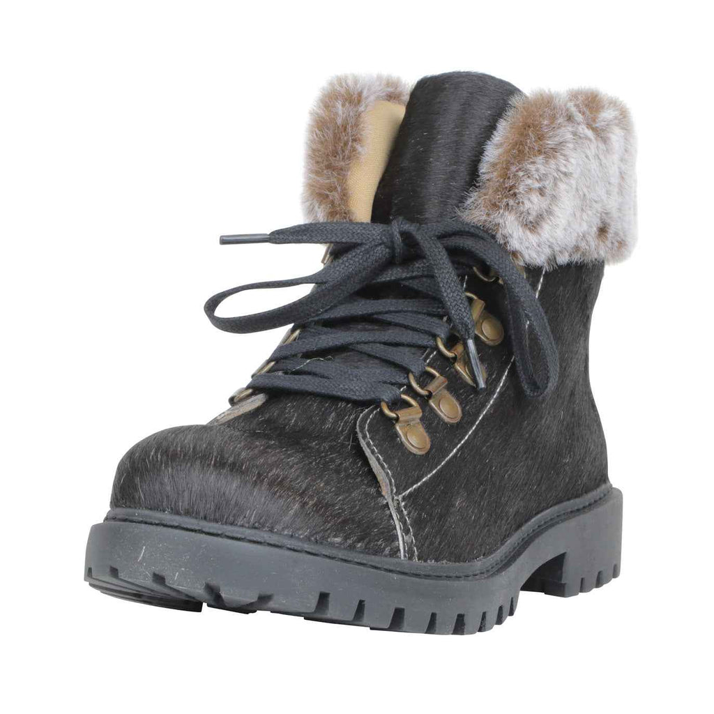 Turbulent Boots