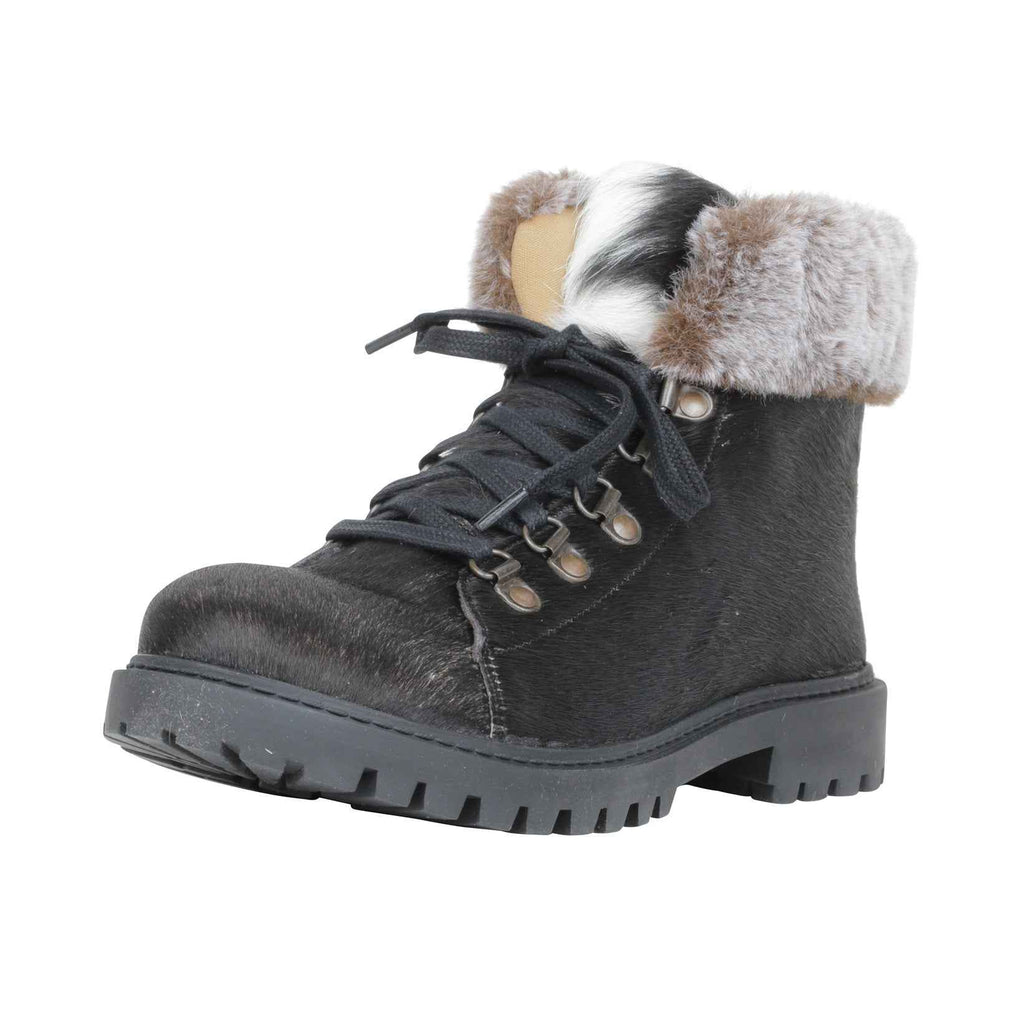 Turbulent Boots