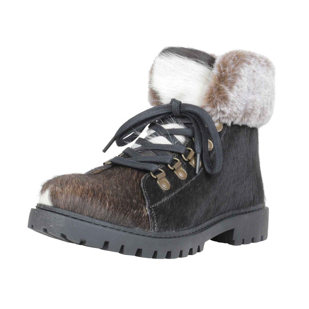 Turbulent Boots