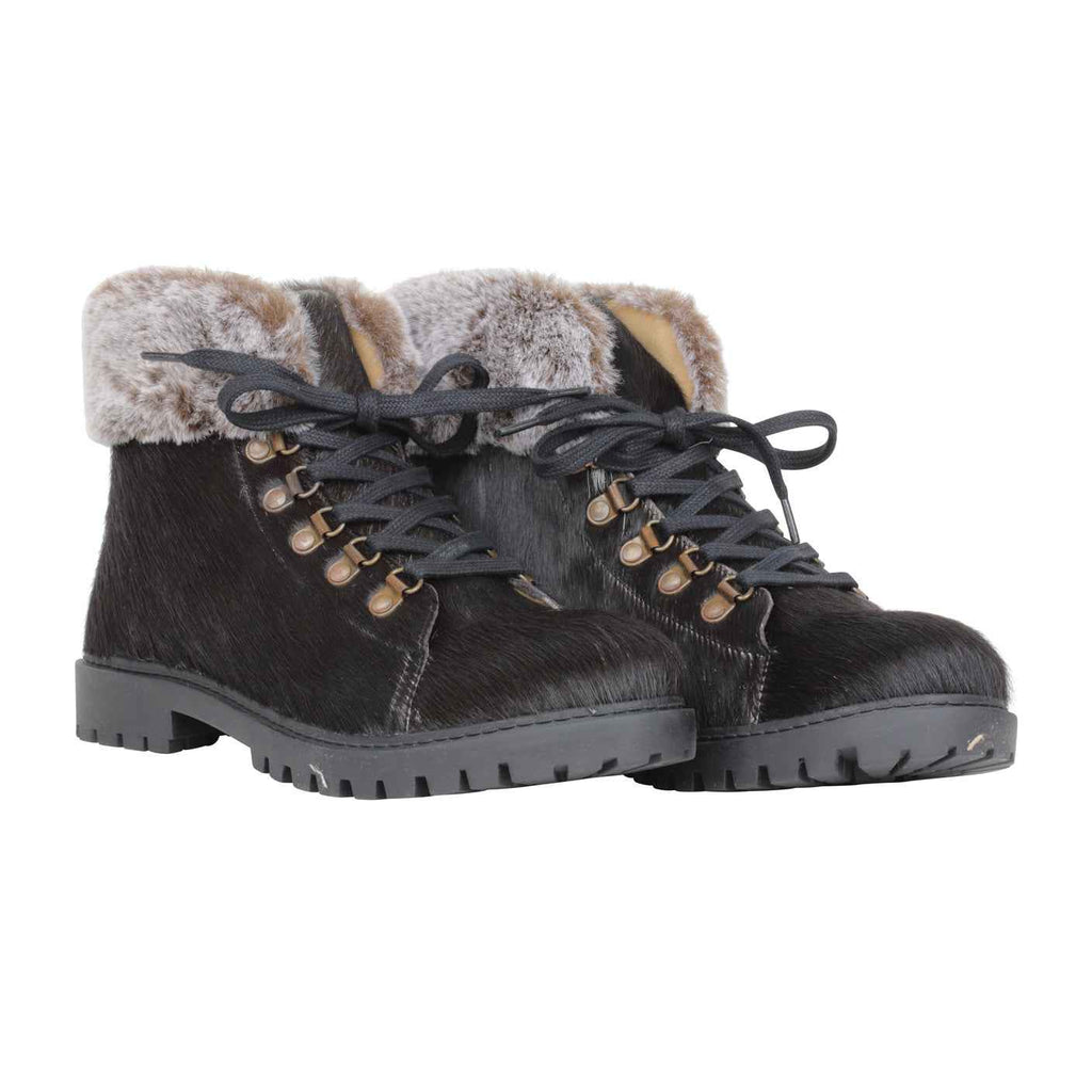 Turbulent Boots