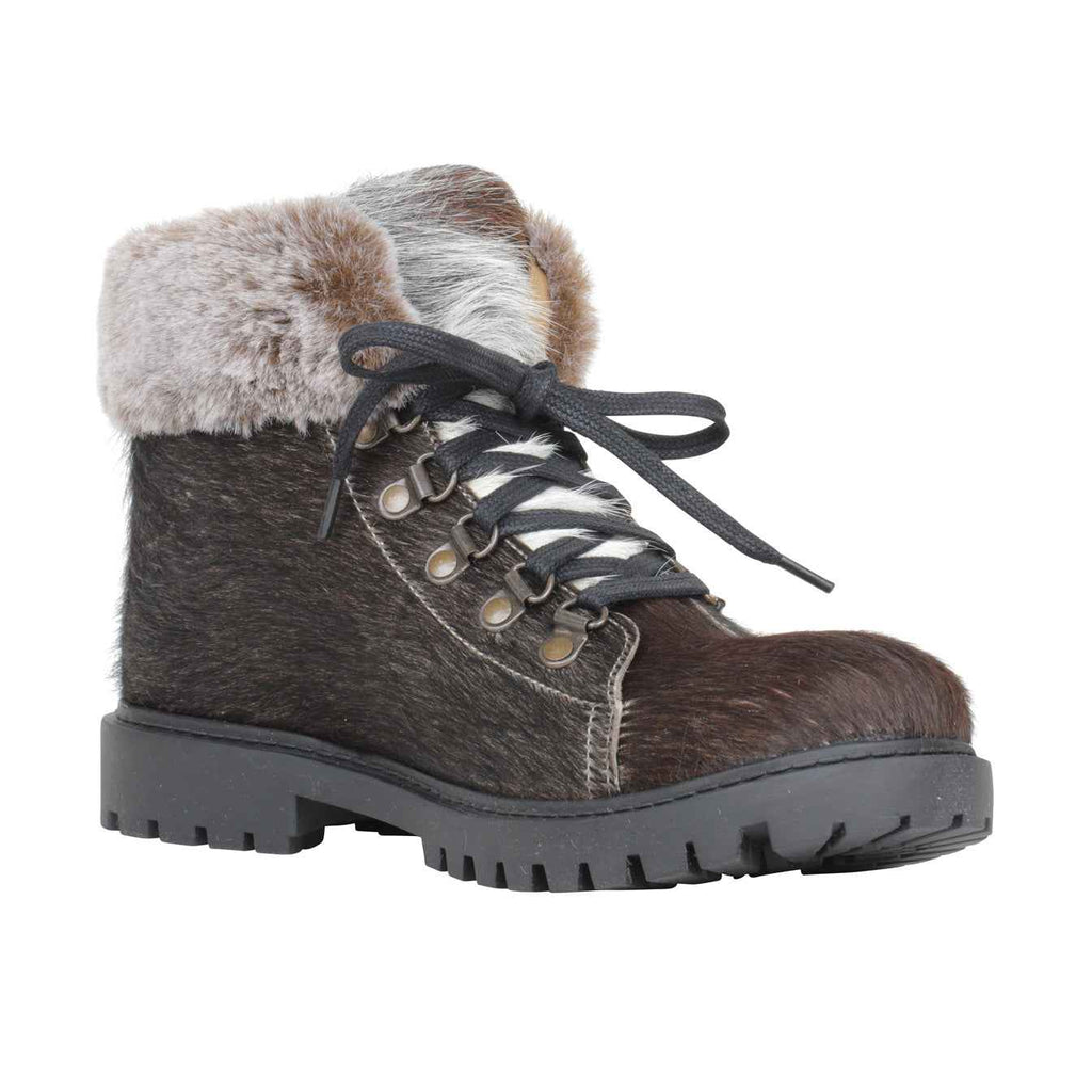 Turbulent Boots