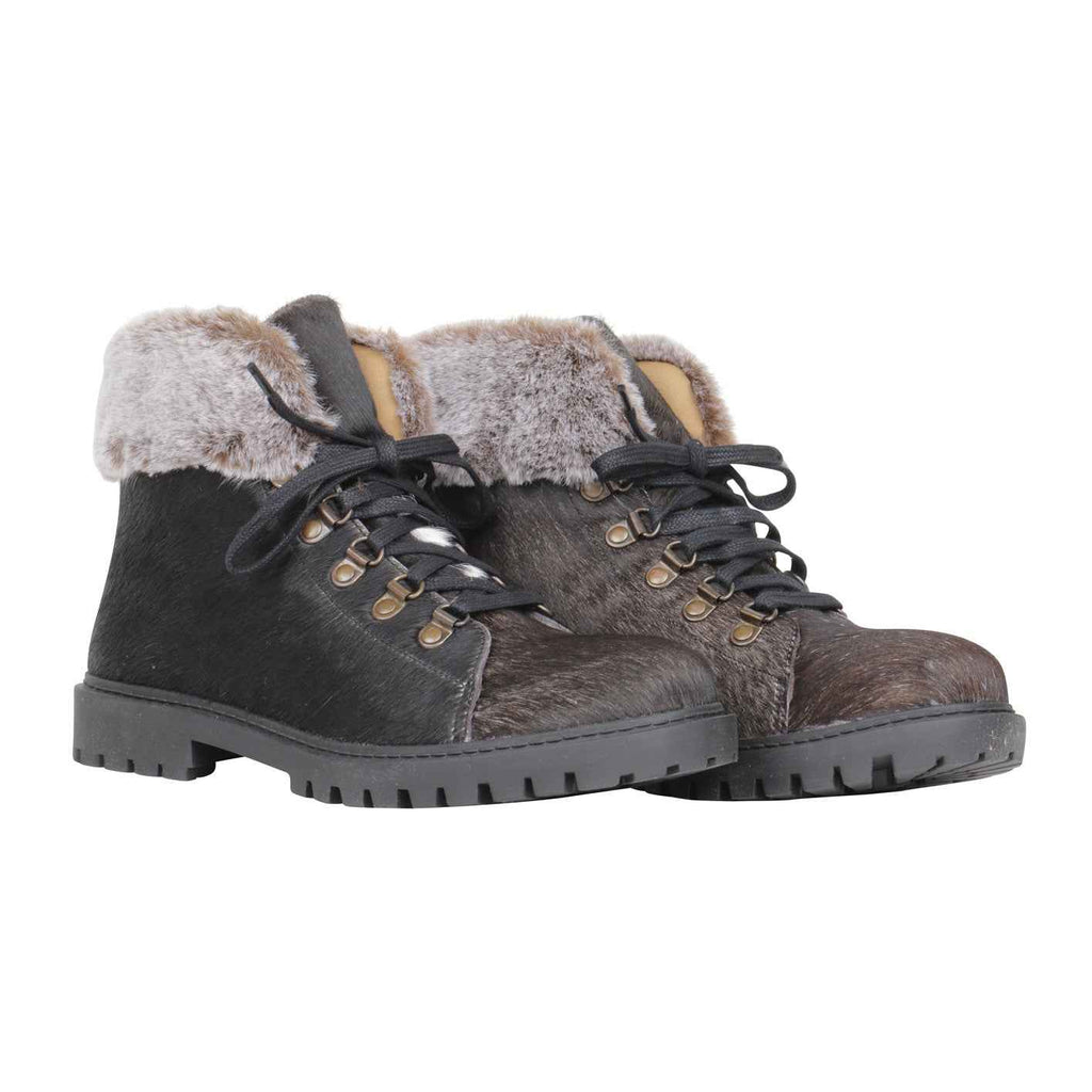 Turbulent Boots