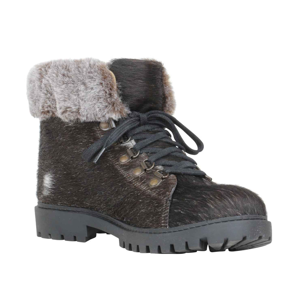 Turbulent Boots