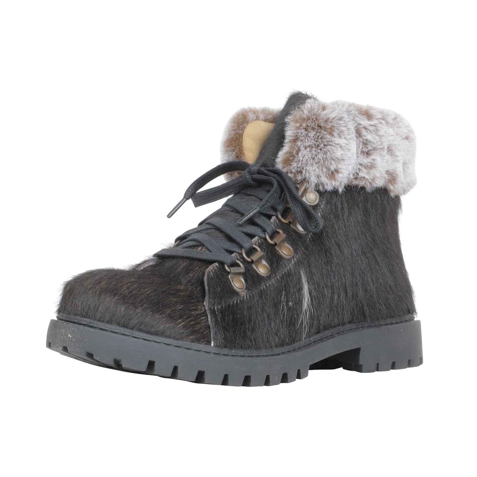 Turbulent Boots