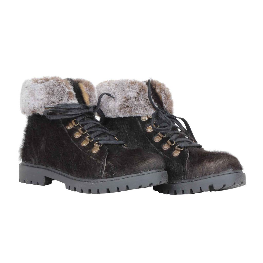 Turbulent Boots