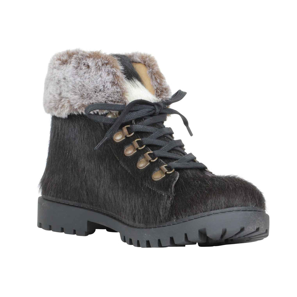 Turbulent Boots