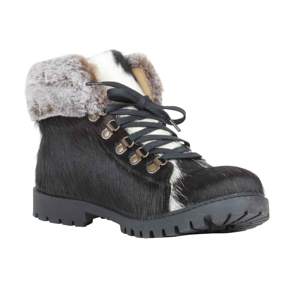 Turbulent Boots