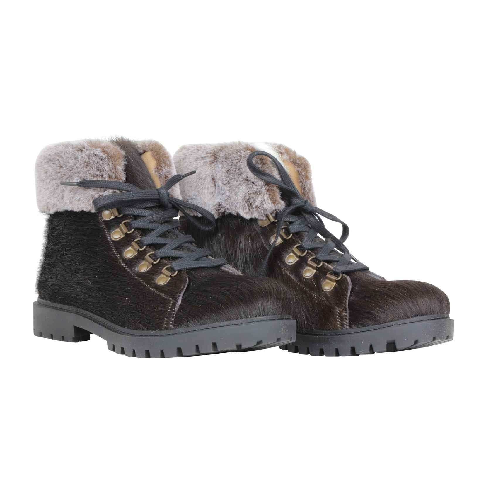 Turbulent Boots