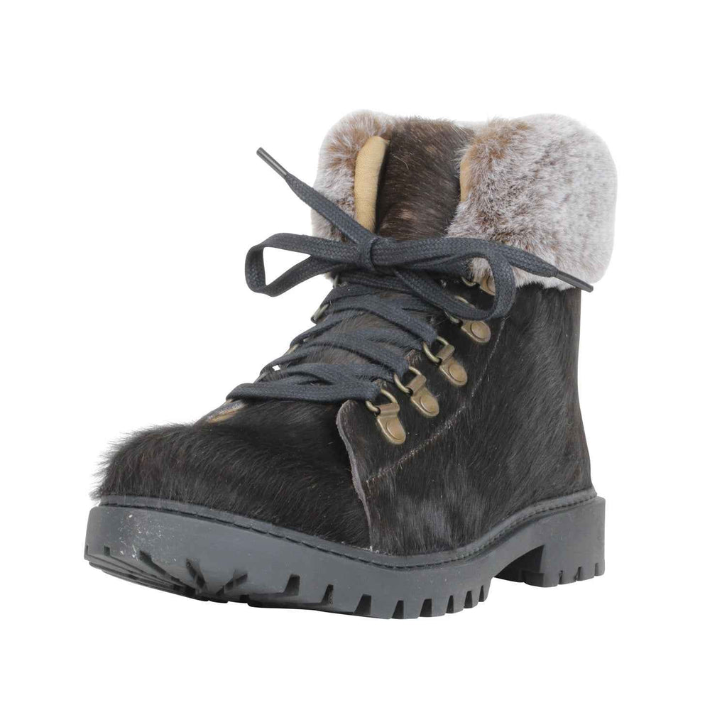 Turbulent Boots