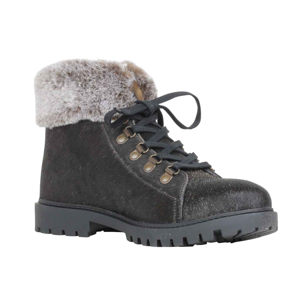 Turbulent Boots