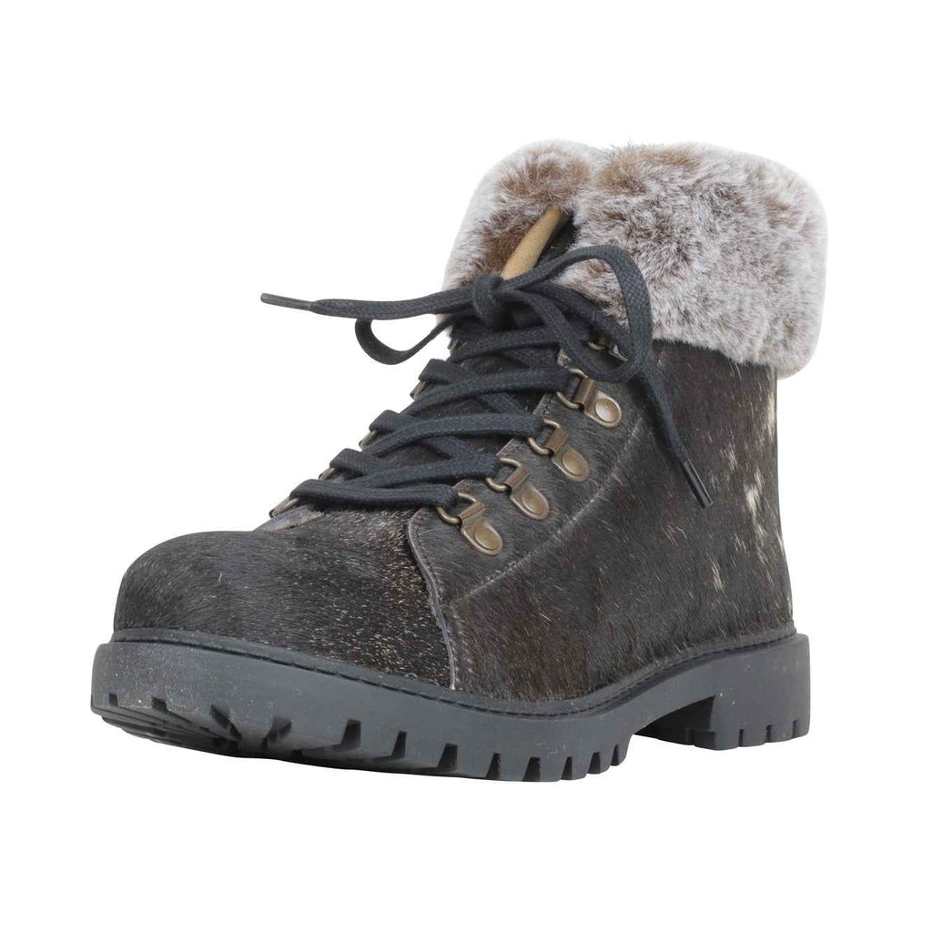 Turbulent Boots