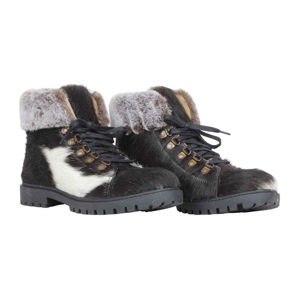 Turbulent Boots