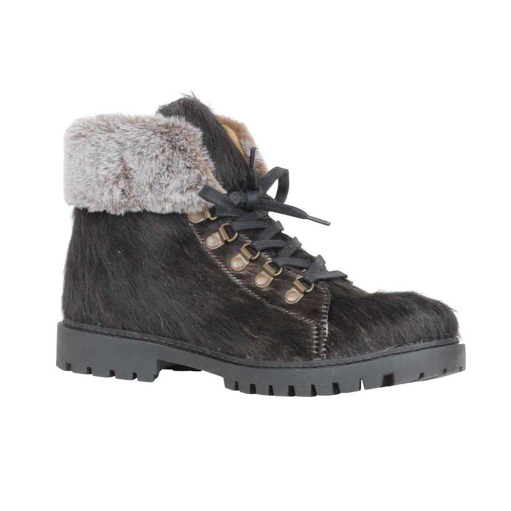 Turbulent Boots