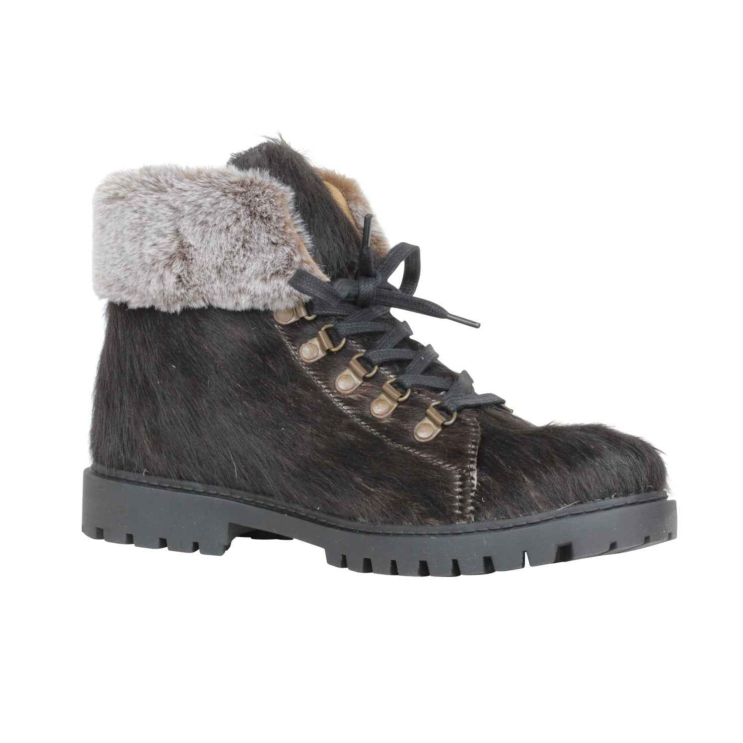 Turbulent Boots