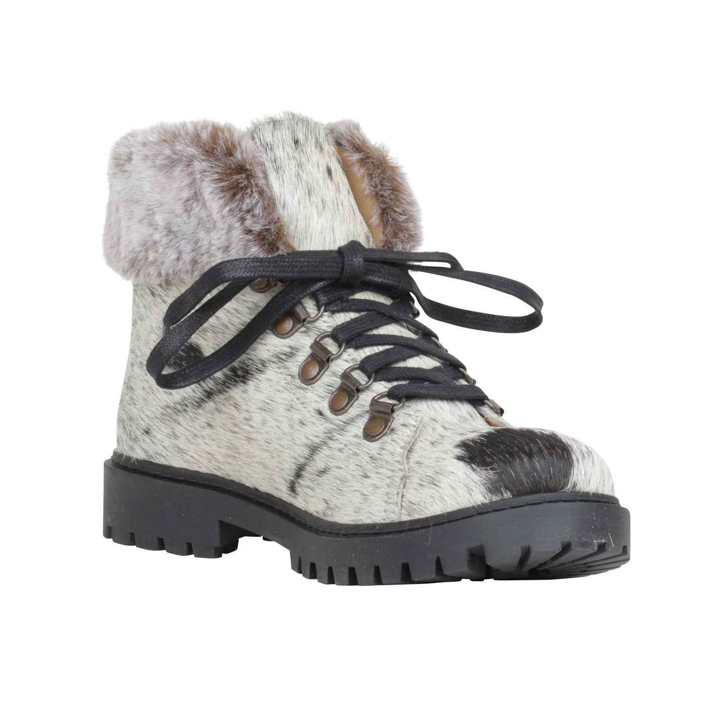 Turbulent Boots