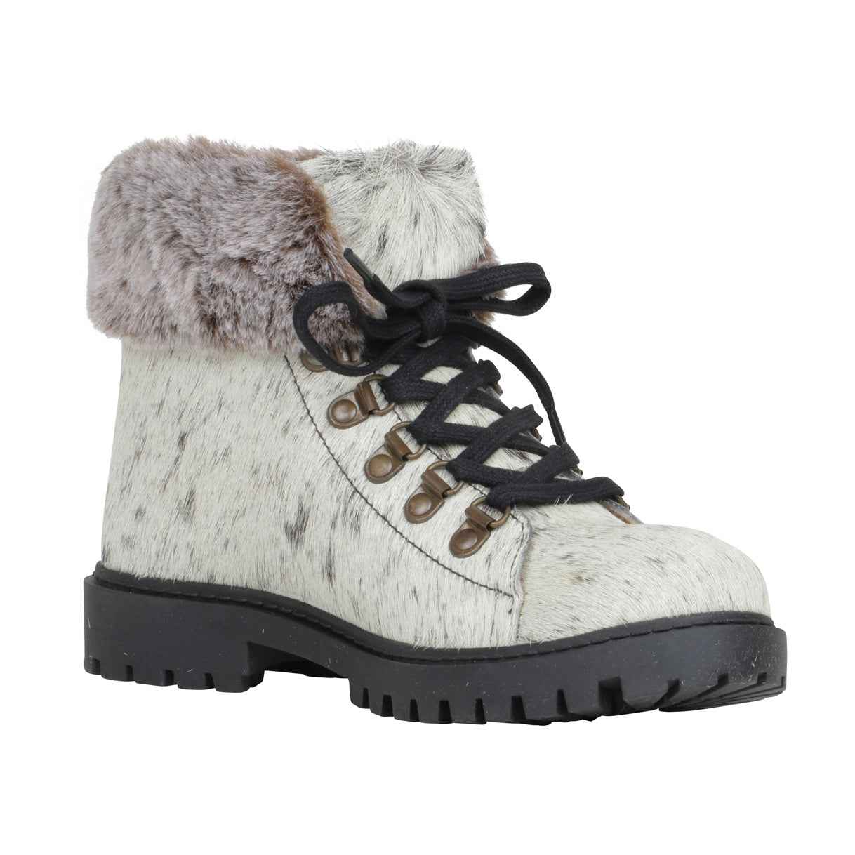 Turbulent Boots