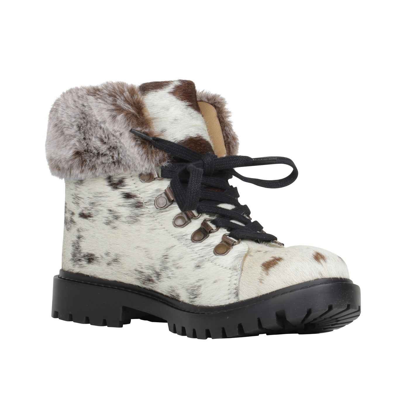 Turbulent Boots