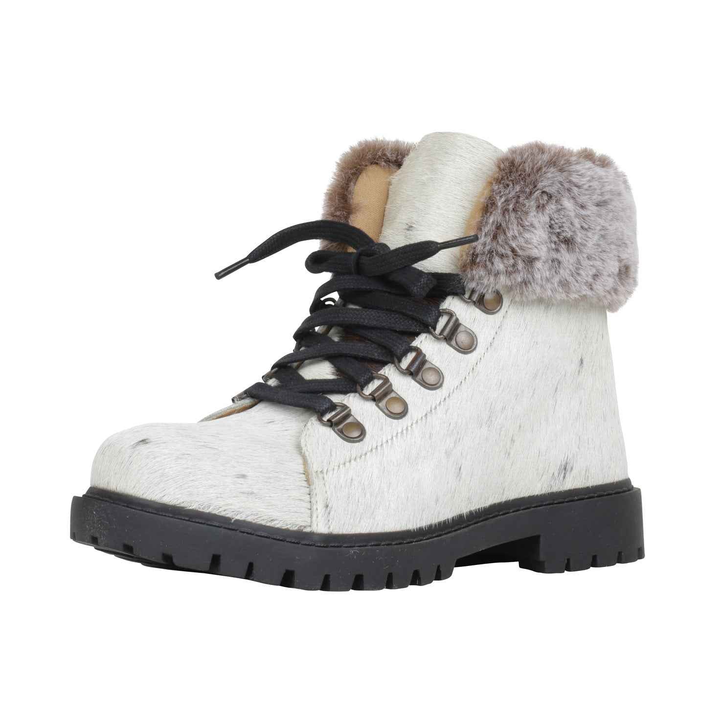 Turbulent Boots