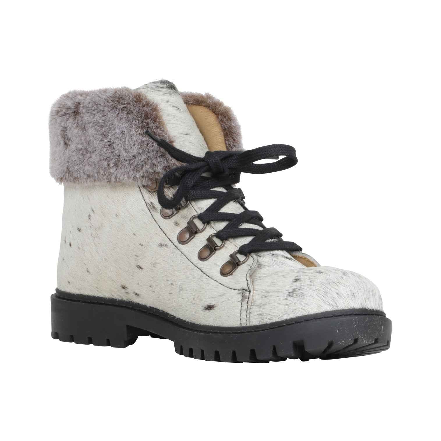 Turbulent Boots