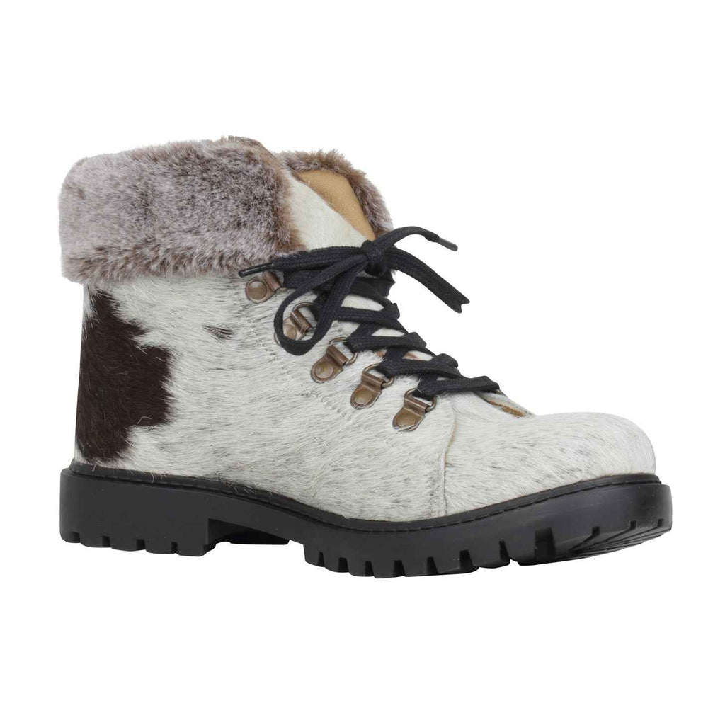 Turbulent Boots