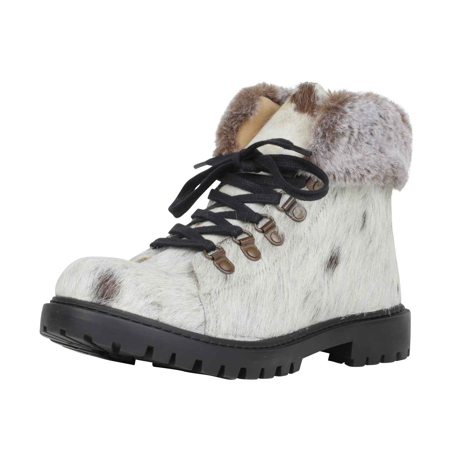 Turbulent Boots